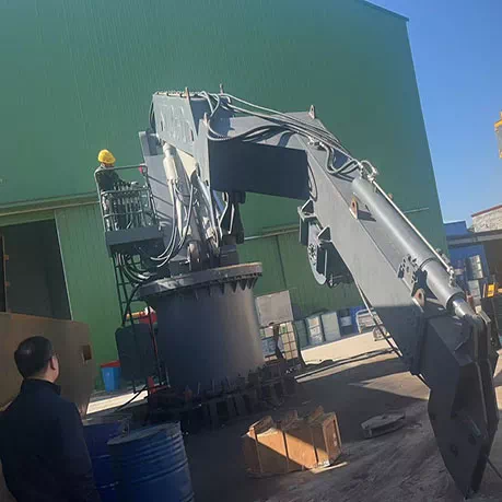 Knuckle boom telescopic crane.webp
